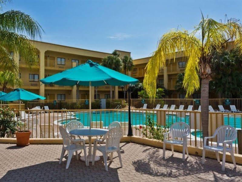 La Quinta By Wyndham Ft. Myers - Sanibel Gateway Fort Myers Exterior foto